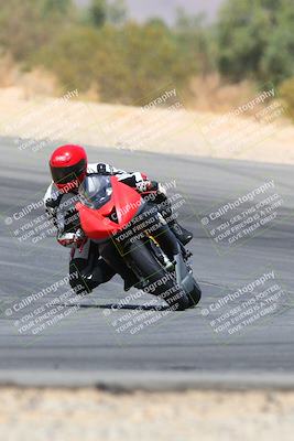 media/Apr-10-2022-SoCal Trackdays (Sun) [[f104b12566]]/Turn 10 (1pm)/